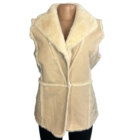 Workshop Republic Clothing Cream Faux Fur Vest - Picture 1 of 9